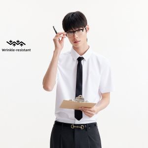 Jack Jones | Wrinkle-Resistant Minimalist Design Mens Summer Shirt