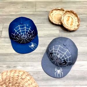 Nón kết bé trai từ 3 đến 7 tuổi tông màu xanh và xám hot trend thêu hình nhện độc lạ LADISO - NN50