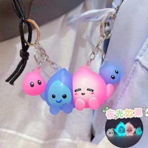 Influencer Picks Magnetic Hug Keychain New Arrival Handbag Pendant for Men and Women Couple Gift Key Chain