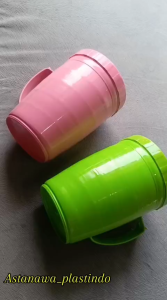 Mug tutup Gelas jumbo mug ulir Plastik BPA FREE cangkir kapasitas 1 liter warna cantik serbaguna