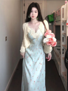 SUSIEYUAN | French Style Blue Floral Halter Dress