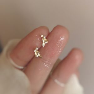 Dazzling 925 Sterling Silver Earrings Plated in 14K Gold Leaf Design Fashionable Sleepwear Friendly Women's Jewelry Ear Cuffs