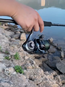 Fishers 【 ส่งภายใน 24 ชั่วโมง จัดส่งจากประเทศไทย COD】รอกสปิน รอกตกปลา รอก ตกปลา 1000-5000 11KG 1000-5000 11KG Max.Drag Metal Spool สำหรับน้ำจืดน้ำเค็ม