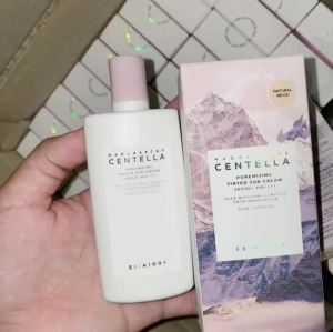 SKIN1004 | SKIN1004 Centella Poremizing Tinted Sun Cream SPF50+ Color Correcting Sunscreen Lightweight Pore Care Oily Skin K-Beauty 50ml