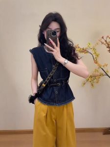 YUFUQING | French Vintage Frayed Sleeveless Denim Vest Womens New Versatile Hong Kong Style Waist Cinching Slimming Small Shoulder Open Cardigan Top