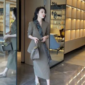 เรียบหรู ทันสมัย ผู้หญิง ชุดสูท ชุด ฤดูใบไม้ผลิ ฤดูร้อน รูปแบบใหม่ พรางหุ่น อาชีพครึ่ง กระโปรง ชุดสองชิ้น มีสไตล์ แจ๊กเก็ต