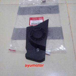 cover comp L rear cover tutup rantai gir gear depan supra gtr 150  k56f supra gtr 150 k56w original honda 11360K56N10