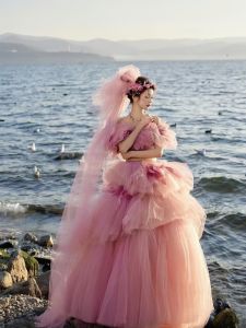 สไตล์ฝรั่งเศส สีสัน ผ้าทูลล์ เดรส สตูดิโอถ่ายภาพบุคลิกภาพเจ้าหญิงความรู้สึกงานแต่งงาน เดรส ระดับไฮเอนด์ กระโปรงชั้น ใหม่