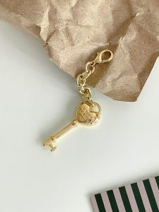 Cute Heart Lock Keychain 3D Bag Accessory Girls Unique Pendant Notebook Decorations Fashionable Bag Charms