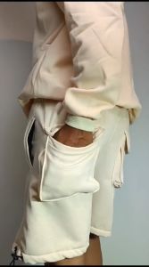 Celana Cargo Pendek Bahan Soft Fleece Model Saku Belakang Pria Wanita Terbaru Terlaris Masa Kini 2023