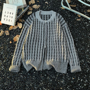 เสื้อสเวตเตอร์คาร์ดิแกนสไตล์อเมริกันย้อนยุคแบบหลวมๆ สำหรับผู้ชาย ฤดูใบไม้ร่วง/ฤดูหนาว ทรงหลวมๆ นุ่มๆ ที่สวมใส่ได้หลากหลาย