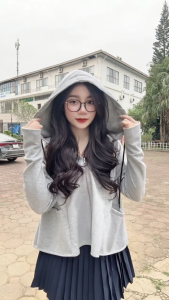 Áo nắng nữ ngắn cánh dơi có túi  áo chống nắng nữ vải UMI dáng xòe croptop mũ rộng thoáng mát chống tia UV loại 1.