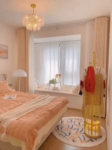 Eurosofa Light Luxury Coat Rack Floor Subway Art Bedroom Home Simple Clothes Storage Metal Hanger Multi-Function