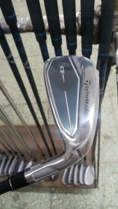 8PCS Taylormade Qi10 Golf Clubs Mens Golf Irons 5.6.7.8.9.S.A.P IRON Graphite Shaft