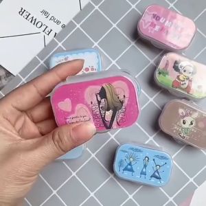 🔥ส่งเร็วทันใจ🔥ร้านไทย100%🔥กล่องสี่เหลี่ยม🔥เซ็ตตลับคอนแทคเลนส์ลายการ์ตูน ตลับคอนแทคเลนส์ มีกระจก+ที่คีบ+หัวจุ๊บ🔥สีสันสวยงาม ขนาดกระทัดรัด พกพาสะดวก ตลับแช่เลนส์  ตลับ กล่องเก็บเลนส์ กล่องใส่เลนส์ เซ็ตตลับคอนแทคเลนส์ ราคาถูก พร้อมส่ง ใช้งานสะดวกสุดๆ