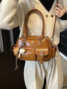 Vintage Brown Leather Shoulder Bag Large Capacity Commuter Womens Handbag Fashionable 2025 New Style French Bread Bag