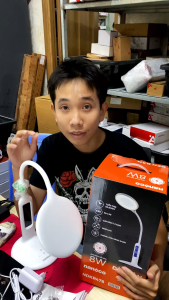 Đèn bàn LED Nanoco NDKR478 Chất liệu nhựa ABS cao cấp Điều chỉnh 3 màu ánh sáng - BST