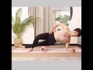 RolleRoller Yoga GYM / Foam Roller Massage / Alat Olahraga Fitness Untuk Muscle Recoveryr Yoga GYM / Foam Roller Massage / Alat Olahraga Fitness Untuk Muscle Recovery