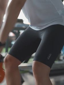 AONIJIE FM5120 ชายกีฬา Quick Drying กางเกงขาสั้นการบีบอัดยืดหยุ่น Fifth กางเกงสำหรับฤดูร้อนการฝึกอบรมขี่จักรยาน