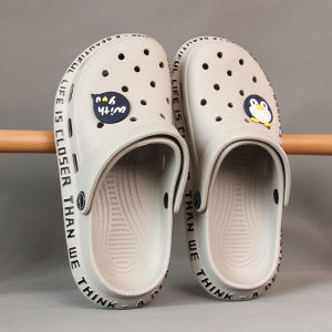 รองเท้าแตะแบบสวมสำหรับผู้หญิง สวมใส่สบาย ป้องกันการลื่น ทรงหัวมน รองเท้าแตะแบบสวมส้นหนา รองเท้าพยาบาลสีขาว รองเท้าแบบสวมสำหรับใส่ในบ้าน