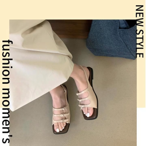 TKGirl สินค้าใหม่ รุ่นแนะนำ รองเท้าแตะรัดส้นแฟชั่น มาแล้วจ้า รุ่นนี้สาวๆห้ามพลาดเลยนะ ทรงสวย เก็บหน้าเท้าได้ดี สีทูโทนแมทช์สีมาเป๊ะเวอร์ ปังมากค่ะซิส