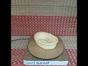 tempat makanan snack atau kiring dari anyaman bambu oval ukuran besar