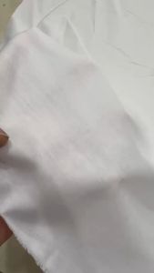 ( per 1 roll ) kain TC 210 NYONYA katun jepang putih polos adem rollan lebar 150 cm bahan baju kemeja hem seragam sekolah kerudung krudung jilbab hijab bergo ihram ihrom sorban surban kerajinan tangan mori kafan taplak meja tirai hordeng gorden
