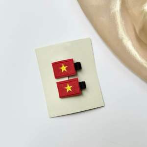 🇻🇳 K133-[Hỏa Tốc] Set Kẹp tóc cờ đỏ sao vàng hot trend chào mừng các dịp lễ cho mẹ và bé xinh yêu