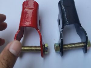 {\n \"article\": \" Peninggi Shock Belakang Satria Fu Dan Sonic 150 R Anting Shock Belakang Monoshock Belakang Satria Fu Karbu Injeksi Bahan Besi Tebal Kuat Anti Patah Ori Anti Karat