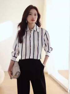 AMMIN 2024 Korean Style Western Style Leisure Single-Breasted Commuter Chiffon Shirt Womens Autumn Fashion Colorblock Striped Long Sleeve Elegant Blouse