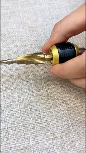 หัวสว่านอแดปเตอร์เปลี่ยนหัวเร็ว 60มม.ด้ามจับหกเหลี่ยม แกนหกเหลี่ยม 1/4 แบบสวมเร็ว สะดวกรวดเร็ว