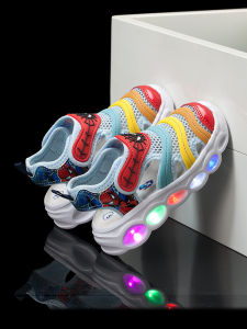 Boys Summer Sandals Lighting up Breathable Luminous Beach Shoes Childrens Glowing Toddler Footwear Cute Casual Low Cut Water Resistant