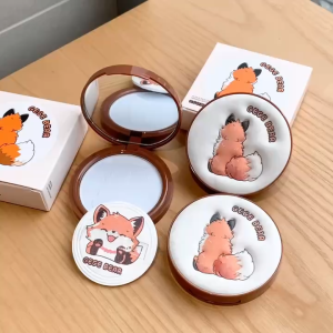 Fun live New Gege bear cloud silk light makeup setting powder little fox cute