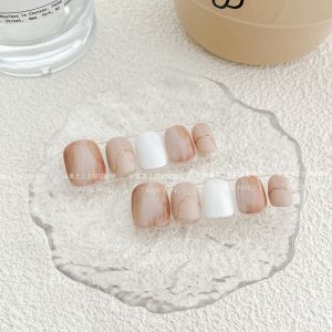 Cappuccino Handmade Wearable Nail Tips Milk Tea Color Gradient Irregular Mirror Line Short Detachable False Nails Beauty Tools