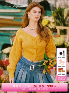 กระโปรงยีนส์ผ้าฝ้ายทรงเอเอวกลาง กระโปรงสั้นพับขึ้น กระโปรงสั้นผู้หญิง NanaJacqueline สไตล์วินเทจ ฟอกน้ำ ลำลอง ฤดูร้อน 2023