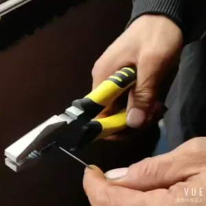 KAISER แพ็ค 3ชิ้น คีมตัดสายไฟ คีมปากจิ้งจก คีมปากจระเข้ 6 Inches Heavy Duty CR-V steel Pliers Tool set Long Nose Pliers Set Heavy Duty Pliers Tool Vise