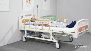 เตียงผู้ป่วย เตียงผู้สูงอายุ เตียงคนป่วย มือหมุน 3 ไกร์ ปรับตะแคงซ้าย/ขวาได้ มีช่องขับถ่าย เบาะนอน อุปกรณ์ครบ เบอร์ผ่าตัดใหญ่ for ผู้พยาบาล อีสโตร์ 3 รุ่น