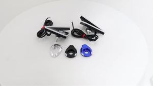 1 Đèn LED Đa Năng Cho Xe Máy Đèn Biển Số Đỏ Nhấp Nháy Mini Đèn Mắt Đại Bàng Có Adapter Miếng Đệm Thiết Kế Mắt Tam Giác