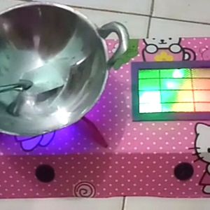 MAINAN ANAK MASAK MASAKAN KOMPOR BISA NYALA PAKE LAMPU LED