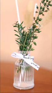 Reed Diffuser Aromaterapi 50ml – Pengharum Ruangan Estetik dengan Stik Rotan & Vas Kaca