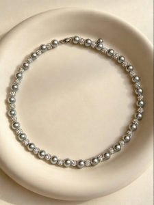 YISHU | High-Quality Gray Freshwater Pearl Trendy Lightweight Luxury Small Crowd Feminine Necklace