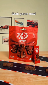 Nestle Kit Kat F1 Racing Formula 1 Edition Car Shaped Milk Chocolate Bar Wafer Snack 8 Packs 88g