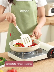 Ecoco Canvas Waterproof Apron Adjustable Anti-grease Cafe Garden Kitchen CookingAprons