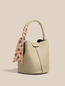 Top Layer Cowhide Leather Bucket Handbag Large Capacity Single Shoulder Slant Cross Womens Bag Fashionable Commuter Purse