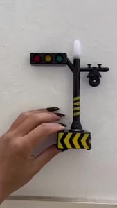 Hot Mini Traffic Signal Light Toy Model Simulation Road Sign Scene LED Kid Traffic Safe Education Learning Toy Car Accessories