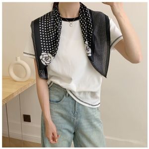 French Classic Camellia Romantic Lazy Black and White Elegant Polka Dot All-Match Small Scarf Ins Shawl Matching Square Scarf