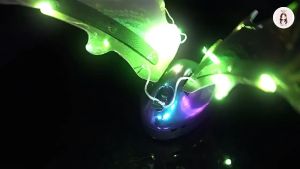 Đồ Chơi Cánh Khủng Long Điện Tử Dinosaur Wing Có Đèn LED Tự Động Vẫy Cánh Kèm Âm Thanh Thú Vị Đồ Chơi Trung Thu / Halloween