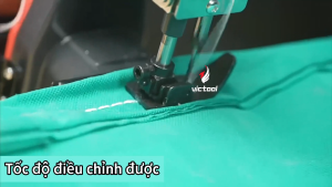 Máy khâu bao cầm tay bằng pin 10 cellMáy may bao tải cầm tay 210wMáy may bao bì tự động tốc độ cao3 cuộn chỉ khâuđộng cơ không chổi than