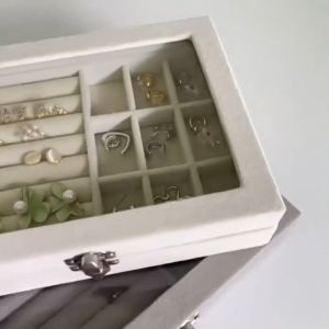 Hộp đựng trang sức bọc nhung có kính nhựa mika trong suốt hộp đựng đồ trang sức