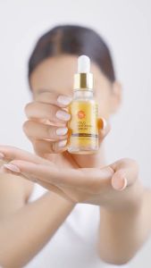 Viva Gold Whitening Serum dengan Triple Brightening Power 2% Vitamin C 4% Niacinamide & Collagen - 20ml